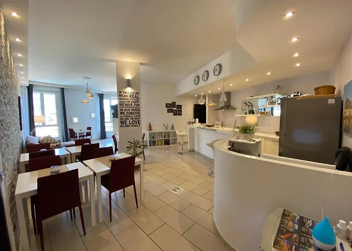 Ma&mi For לינה וארוחת בוקר