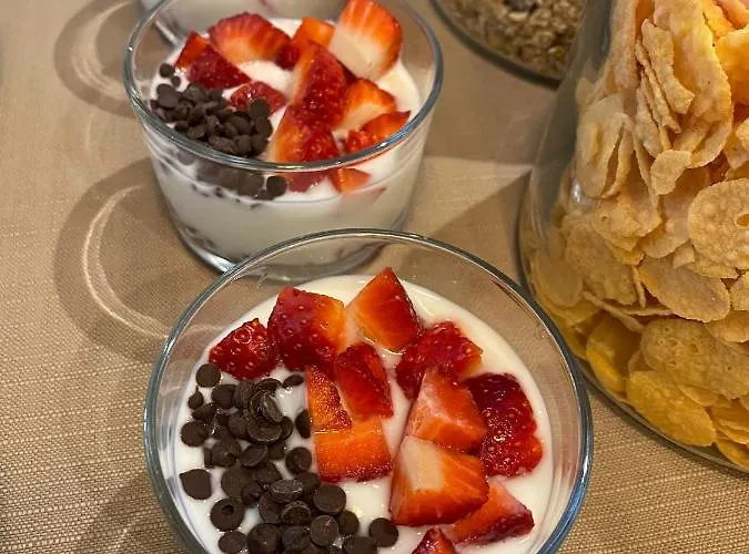 فندق مبيت وإفطار Ma&mi For تْشيفالو