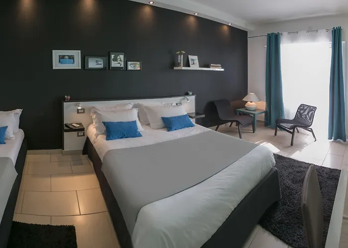 Ma&mi For 4* تْشيفالو