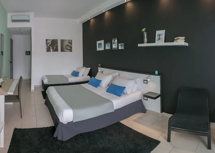 Ma&mi For Готель типу 