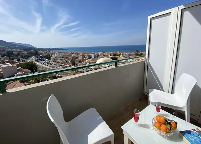 Ma&mi For تْشيفالو